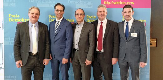 Haus & Grund und FDP NRW: Vereint gegen Erschließungsbeiträge